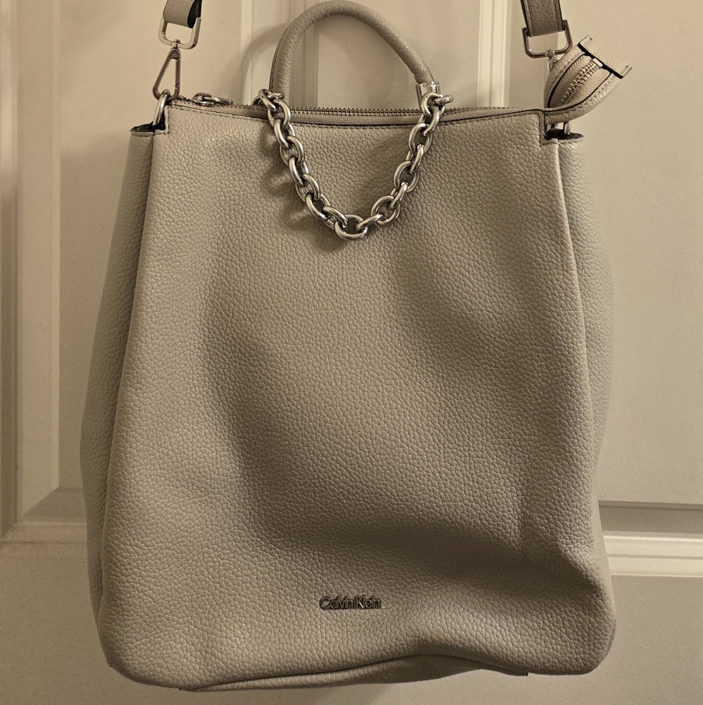 Calvin Klein Shoulder Leather Bag Light Gray Women Great Condition